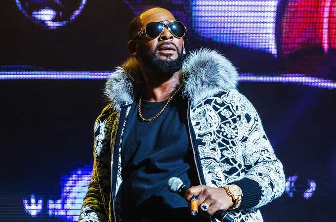 R. Kelly hospitalized after overdose in prison — attorneys blame staff
