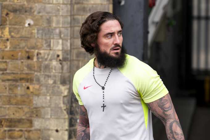 Controversial reality star Stephen Bear marries 18-year-old Brazilian after release from prison