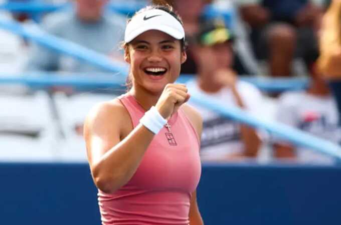 Emma Raducanu defeats Naomi Osaka in style to reclaim British No. 1 spot