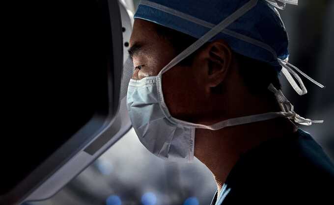 Surgeon who harmed patients struck off for falsifying records