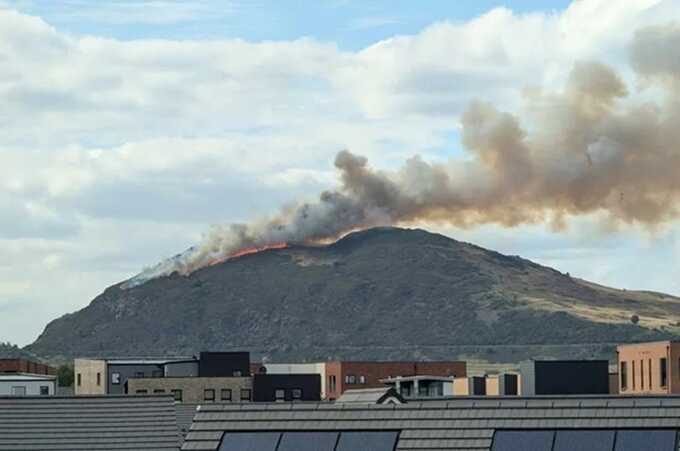 Large fire breaks out on Arthur’s Seat in Edinburgh