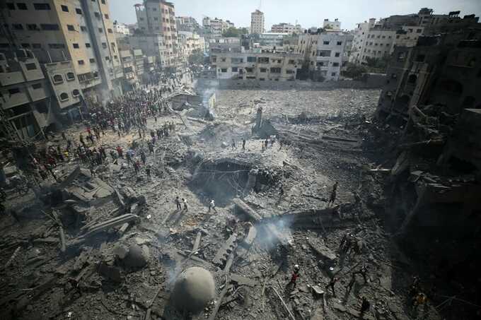 Israeli airstrikes kill 89 Palestinians in 24 hours as bombing of Gaza intensifies