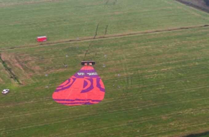 Hot air balloon carrying 34 people crashes in Netherlands, leaving one dead