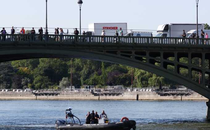 Four bodies found floating in River Seine near Paris