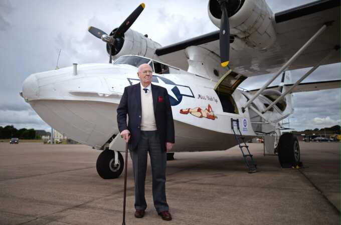 John Cruickshank, last surviving WW2 Victoria Cross hero, dies aged 105