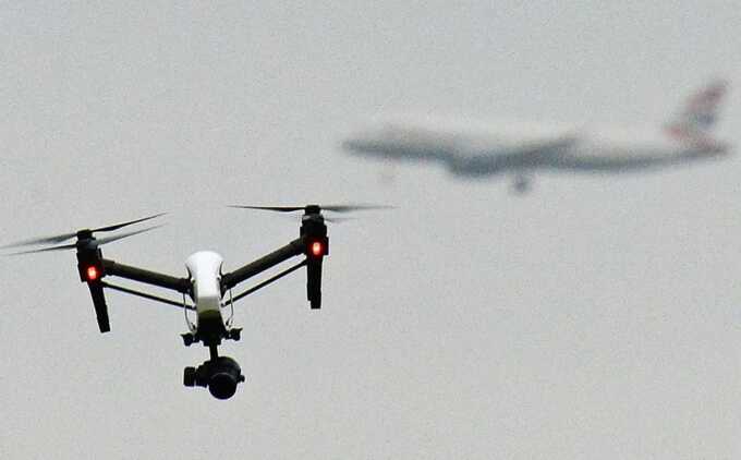 Crash narrowly avoided: Airbus A320 over Heathrow nearly collided with drone