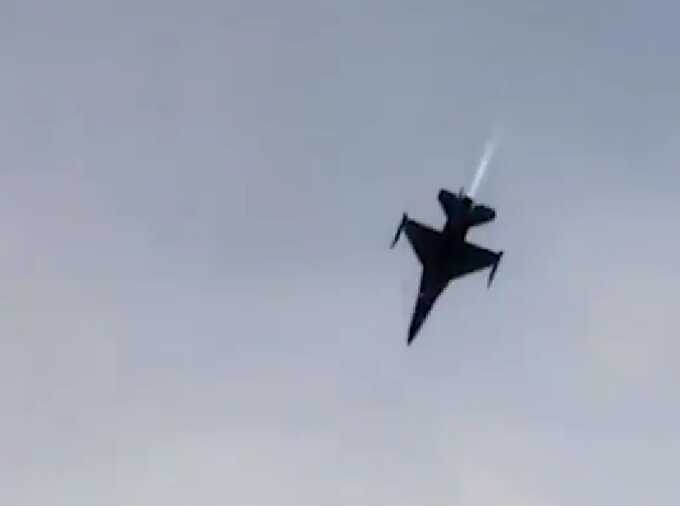 Polish airshow tragedy: F-16 crashes in fireball during rehearsal, veteran pilot killed