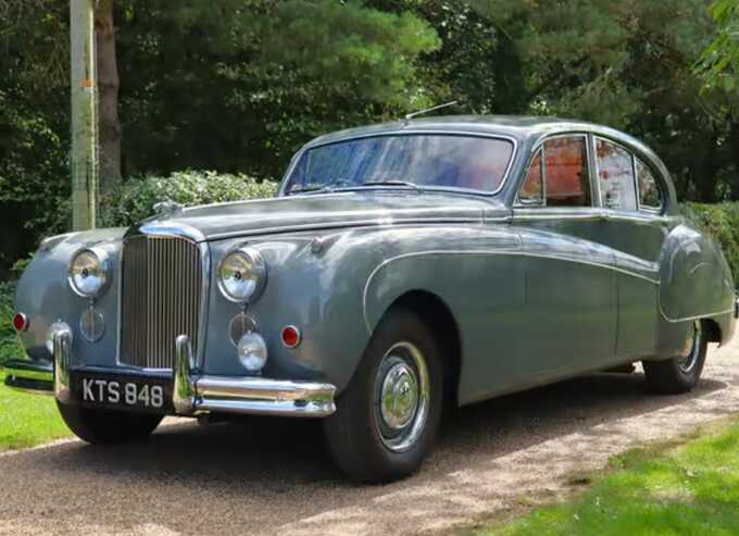Historic 1960 Jaguar used at Pippa Middleton’s wedding set for auction