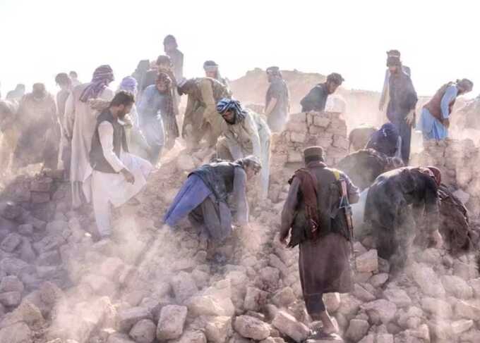 Eastern Afghanistan rocked by 6.0-magnitude quake: over 250 killed