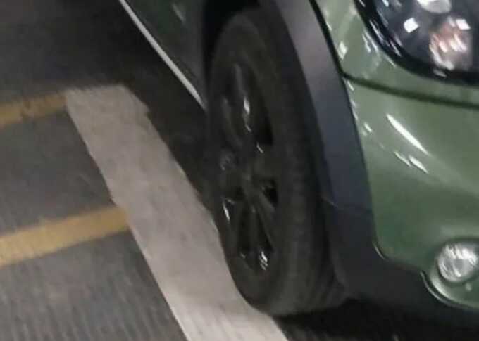 ’It’s a Joke’: woman receives £100 fine for minor parking infraction
