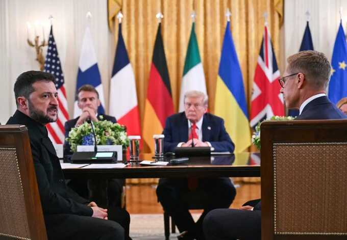 Trump cuts Eastern Europe defenсe programs, helping Putin destroy Ukraine