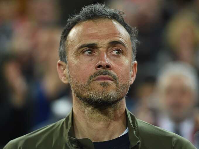 PSG coach Luis Enrique hospitalized with fractured collarbone following cycling accident