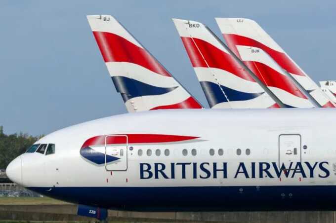 British Airways suspends pilot for drunken behaviour on passenger flight