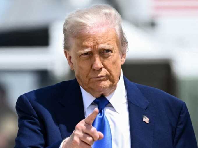 Trump calls for collective action on Russia and higher tariffs on China