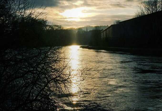 Major search underway after man seen entering River Leven in Scotland