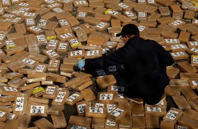Cocaine trafficking via bananas highlights Russia’s growing role in global drug trade