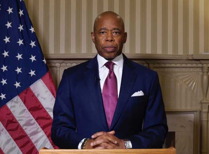 New York Mayor Eric Adams drops out of re-election race