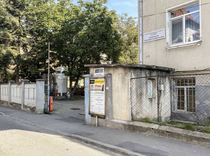 Over 100 doctors banned in one country found working in another