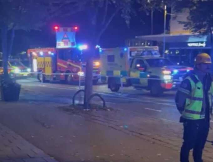 Two killed and 14 injured, including children, in Alabama football game shooting