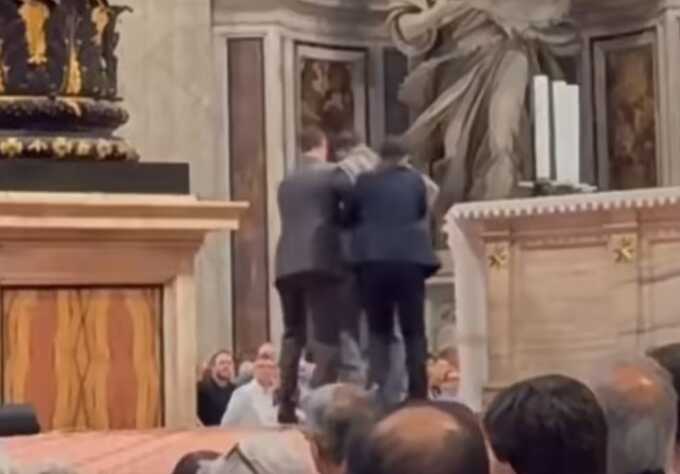 Man urinates on Vatican altar in front of shocked worshipers
