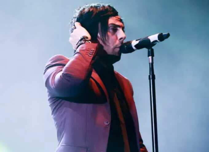 Murder of convicted paedophile and Lostprophets frontman Ian Watkins: two inmates charged
