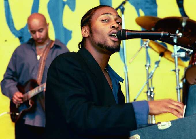 D’Angelo, the neo-soul legend, dies at 51