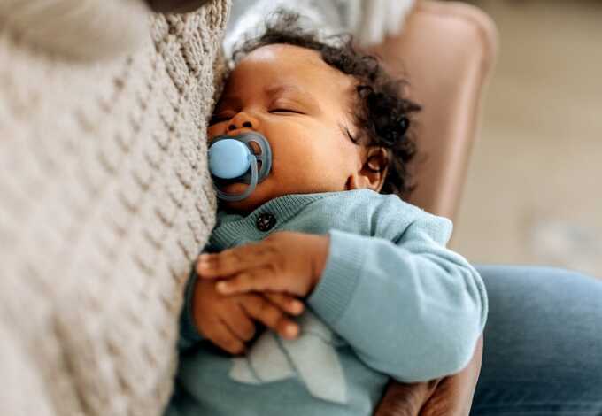 Toxic chemical found in baby dummies from major European brands