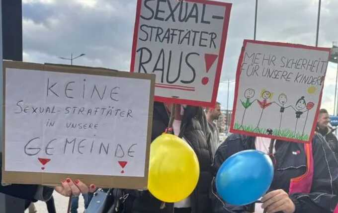 Protesters demand removal of Madeleine McCann suspect from northern Germany