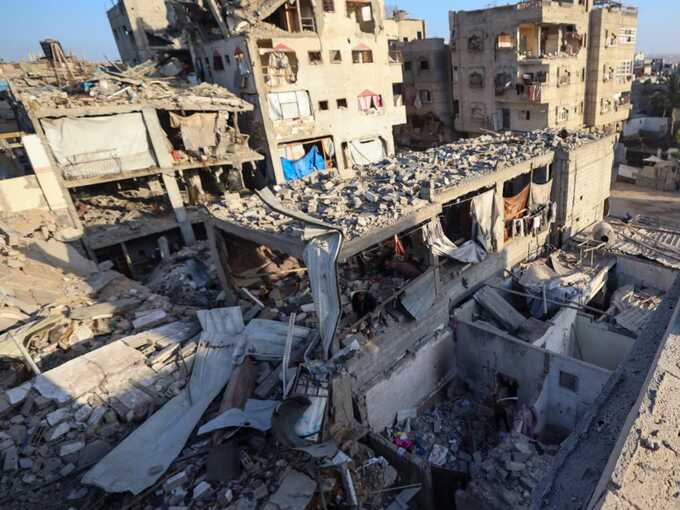 Former EU officials urge sanctions against Israel over human rights violations