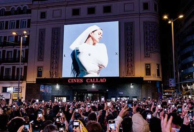 Singer Rosalia may be fined after surprise TikTok stunt shuts down Madrid square
