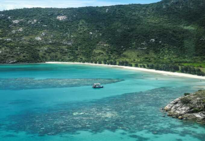 Coral Adventurer crew report missing passenger during Australia tour