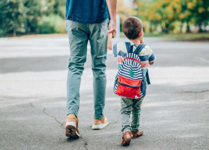 UK mother loses child benefit after government wrongly claims she emigrated