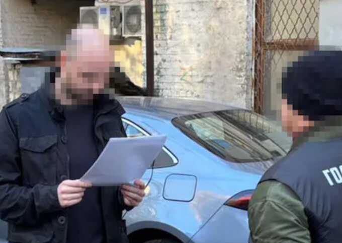 British national arrested in Ukraine on suspicion of spying for Russia