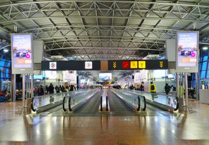 European airports on alert after new drone disruptions amid security warnings