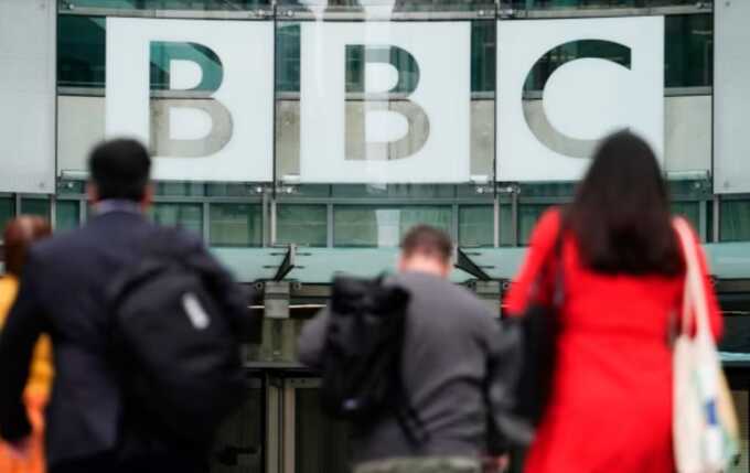 Ex-PM Johnson sparks media turmoil over alleged internal BBC coup
