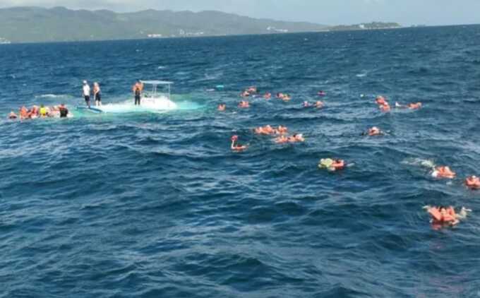Fifty-five tourists left adrift as catamaran sinks near Samaná Bay
