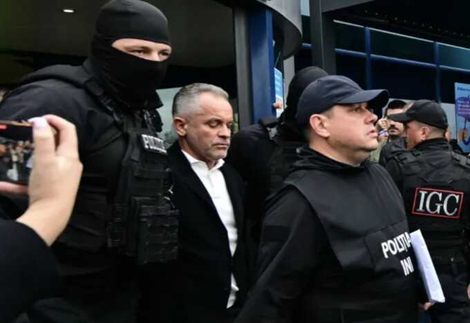 Moldovan ex-powerbroker Plahotniuc extradited after years of false identities