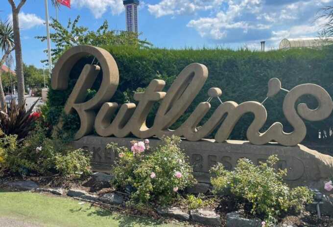 Man dies after falling from balcony at Skegness Butlins holiday park