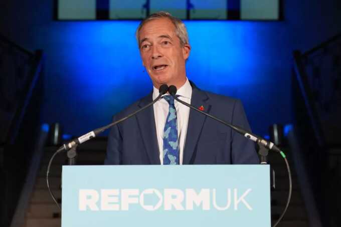 Former pupils claim Farage made pro-Hitler remarks and offensive jokes at school