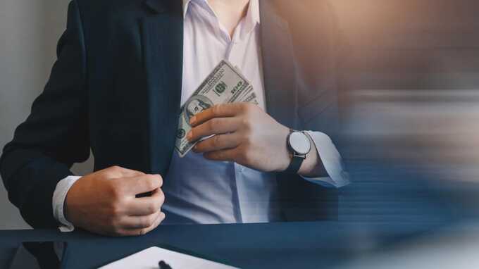 Marinelli’s Ushare Ponzi scheme linked to fraud, money laundering, and embezzlement
