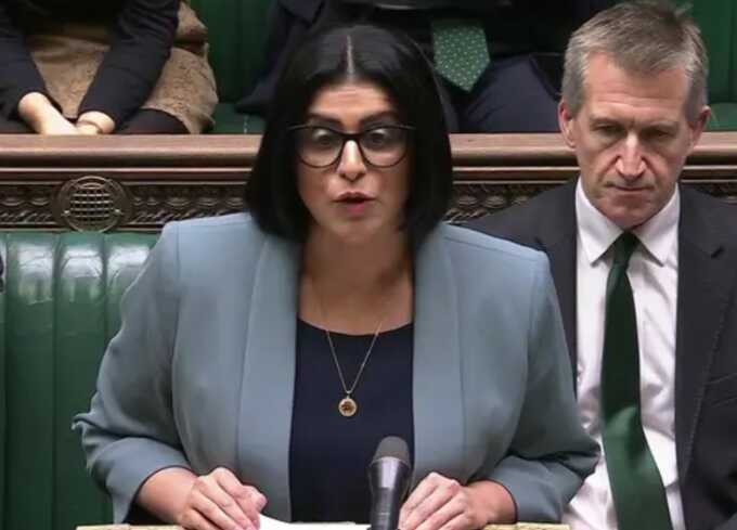 Migrants may face a 20-year wait for settlement under new government rules