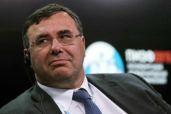 Pouyanne’s Solo Billion-Dollar Bet: Total Chief Struck Mozambique Gas Deal Over One Dinner
