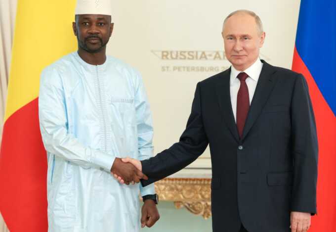 Russian-backed Malian junta struggles for survival amid expanding jihadist offensive