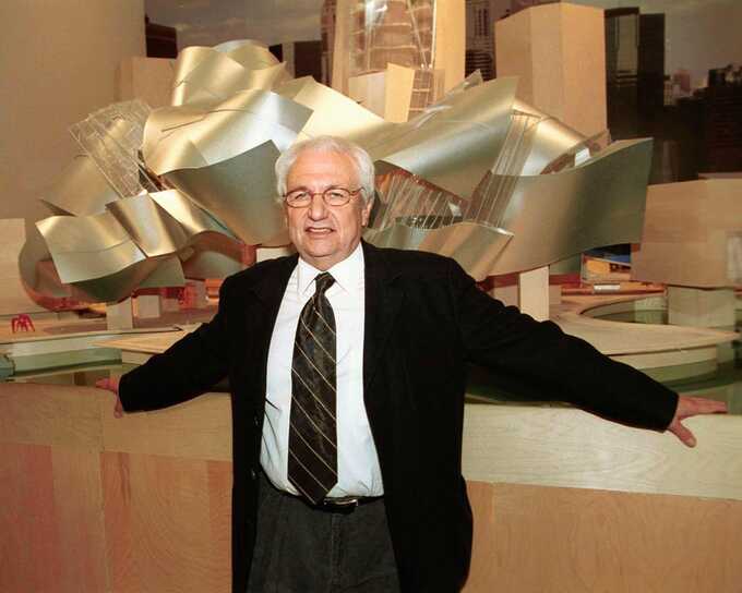 Frank Gehry, visionary Canadian-American architect behind Bilbao Guggenheim, dies at 96