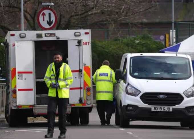 Armed police swarm Birmingham after man stabbed near primary school in Alum Rock