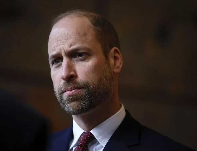 William ‘calling the shots’ as Beatrice and Eugenie are ‘blindsided’ by royal ban