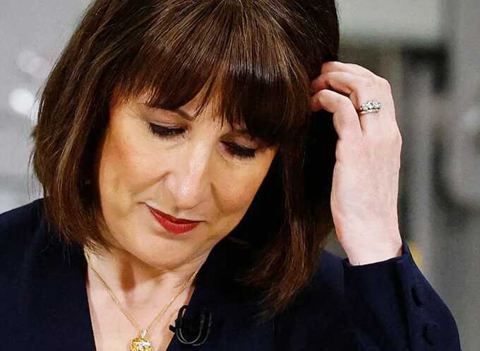 “Calamity coming”: Reeves trapped as borrowing surges and growth stalls