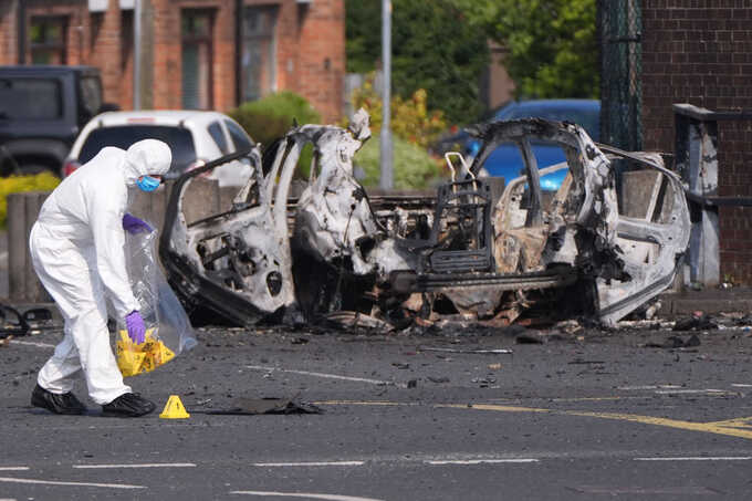 Attempted murder probe after dissident bomb explodes near homes and sleeping children