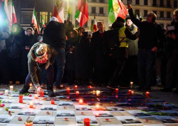 Counter-terror police probe suspected arson at Iranian memorial in Golders Green