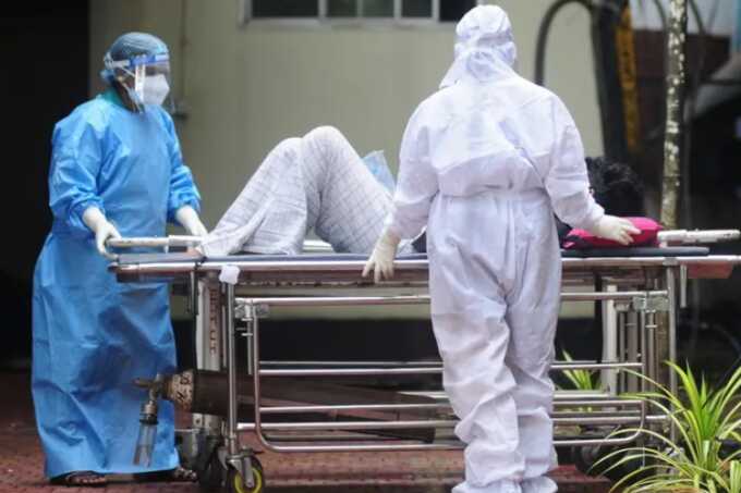 India isolates woman in Ebola scare after travel from Uganda